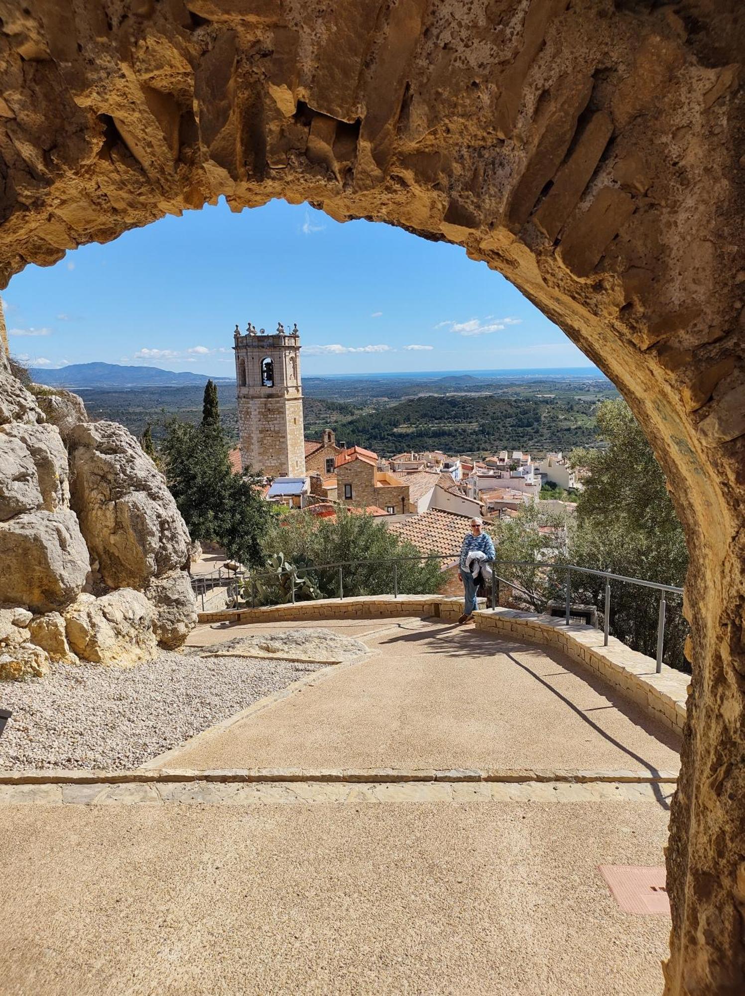 Tranquil And Spacious Townhouse In Historical And Picturesque Cervera Del Maestre Exteriér fotografie